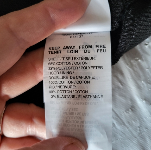 NEW  PUMA Black Hoodie Women, Size Small - Picture 4 of 4